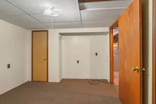 8318 Cameo Dr, Machesney Park, IL 61115 - Photo 27