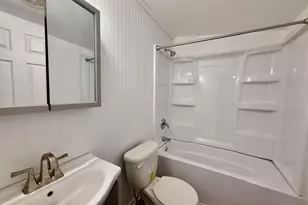 2705 St Vincent Ave, Lasalle, IL 61301 - Photo 15