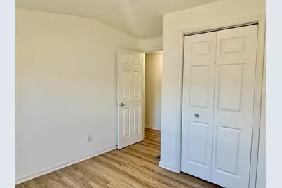 2705 St Vincent Avenue, Lasalle, IL 61301 - Photo 9