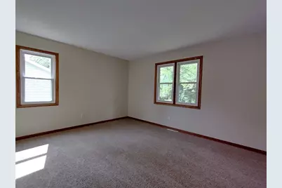 216 NE Bounty Drive, Poplar Grove, IL 61065 - Photo 17