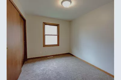 1127 NW Candlewick Drive, Poplar Grove, IL 61065 - Photo 21