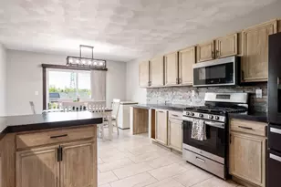 3070 Beutell Ln, Machesney Park, IL 61115 - Photo 13