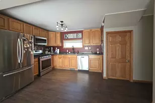 102 E State Rd, Mount Carroll, IL 61053 - Photo 7