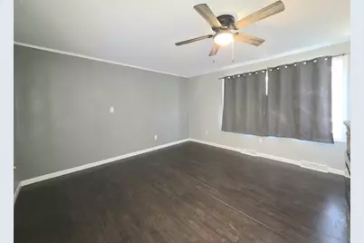 102 E State Road, Mount Carroll, IL 61053 - Photo 9