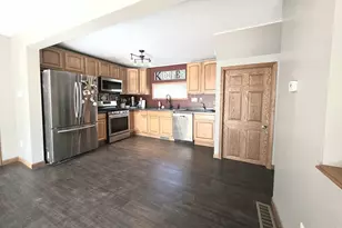 102 E State Rd, Mount Carroll, IL 61053 - Photo 19
