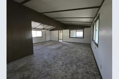 320 W Benton Street, Mount Carroll, IL 61053 - Photo 7