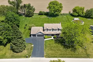 12117 Whispering Winds Dr, Roscoe, IL 61073 - Photo 47