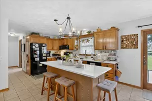 12117 Whispering Winds Dr, Roscoe, IL 61073 - Photo 15