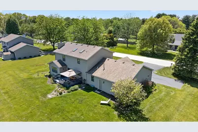 12117 Whispering Winds Drive, Roscoe, IL 61073 - Photo 41