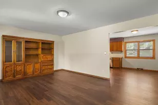 6101 Wynbrook Dr, Rockford, IL 61109 - Photo 7