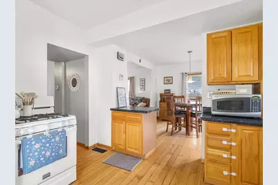 131 S 8th Street, South Beloit, IL 61080 - Photo 11