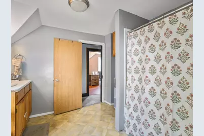 131 S 8th Street, South Beloit, IL 61080 - Photo 17