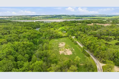 2562 S Blackjack Road, Galena, IL 61036 - Photo 13