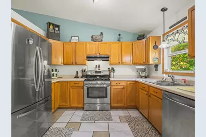 302 Picadilly Drive, Poplar Grove, IL 61065 - Photo 9