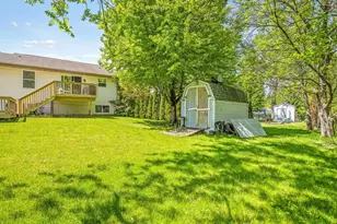 302 Picadilly Dr, Poplar Grove, IL 61065 - Photo 39