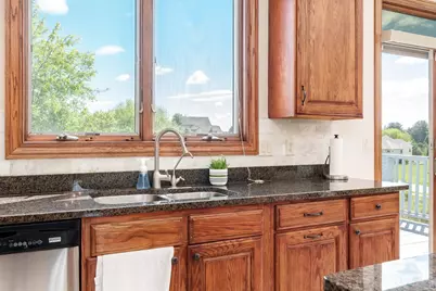 12807 Skyline Drive, Roscoe, IL 61073 - Photo 17