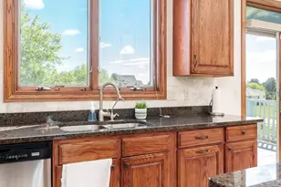 12807 Skyline Dr, Roscoe, IL 61073 - Photo 17