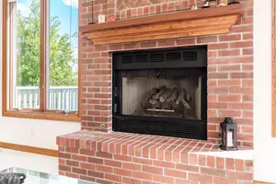 12807 Skyline Dr, Roscoe, IL 61073 - Photo 11