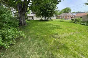 2024 Cumberland St, Rockford, IL 61103 - Photo 3