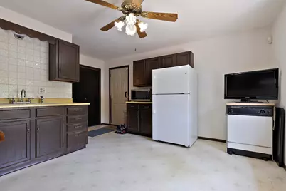 2618 Pleasant View Avenue, Rockford, IL 61108 - Photo 7