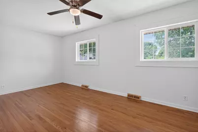 7917-7921 Venus Street, Loves Park, IL 61111 - Photo 15
