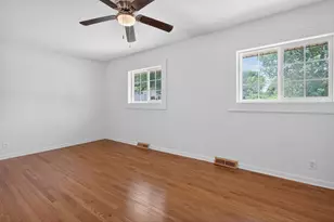 7917-7921 Venus St, Loves Park, IL 61111 - Photo 15
