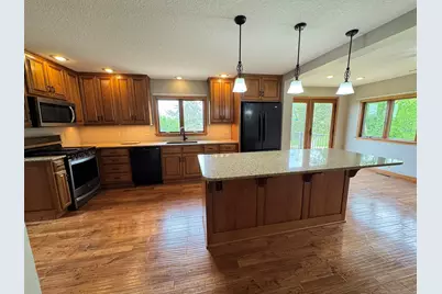 25303 Spring Valley Road, Shannon, IL 61078 - Photo 11