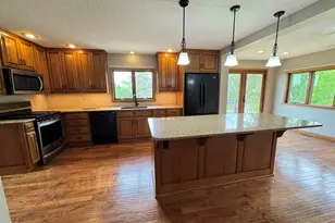 25303 Spring Valley Rd, Shannon, IL 61078 - Photo 11