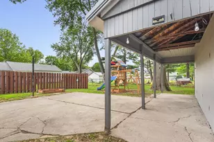 404 S 9th St, Oregon, IL 61061 - Photo 25