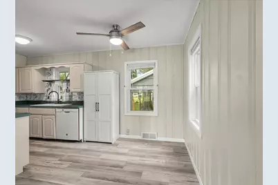 404 S 9th Street, Oregon, IL 61061 - Photo 9