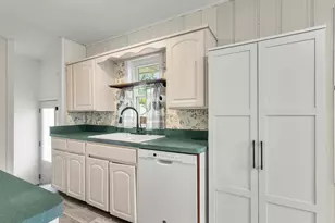 404 S 9th St, Oregon, IL 61061 - Photo 11