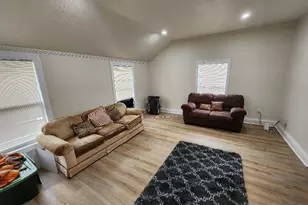 2304 S 4th St, Rockford, IL 61104 - Photo 9