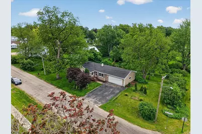 405 W Cherry Street, Forreston, IL 61030 - Photo 33
