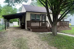 904 Drexel Blvd, Machesney Park, IL 61115 - Photo 3