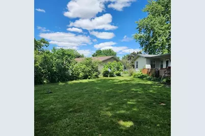 12000 July Drive, Machesney Park, IL 61115 - Photo 5