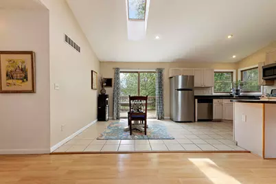 128 SE Brandywine Drive, Poplar Grove, IL 61065 - Photo 3