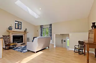 128 SE Brandywine Dr, Poplar Grove, IL 61065 - Photo 5