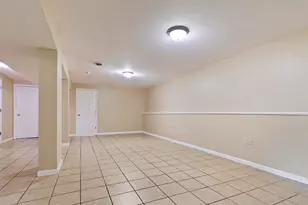 128 SE Brandywine Dr, Poplar Grove, IL 61065 - Photo 19