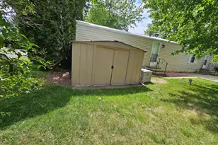 579 Park Ave, Belvidere, IL 61008 - Photo 15