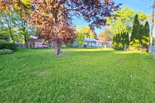 1926 Apple Tree Ln, Rockford, IL 61108 - Photo 35