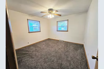 1926 Apple Tree Lane, Rockford, IL 61108 - Photo 19