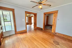 617 East Ave, Belvidere, IL 61008 - Photo 11