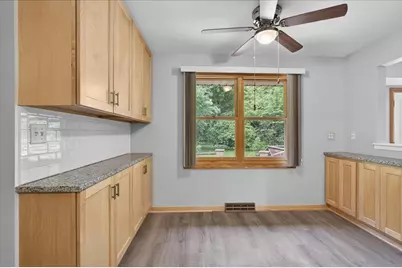 5765 Capetown Avenue, Rockford, IL 61108 - Photo 13