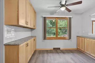 5765 Capetown Ave, Rockford, IL 61108 - Photo 13