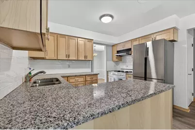 5765 Capetown Avenue, Rockford, IL 61108 - Photo 11