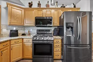 7928 Slater Dr, Rockford, IL 61108 - Photo 13