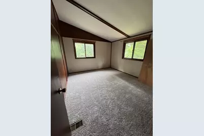 7705 E Rockton Road, Roscoe, IL 61073 - Photo 9
