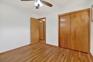 908 S Bauch Ave, Freeport, IL 61032 - Photo 15