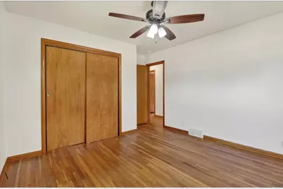 908 S Bauch Avenue, Freeport, IL 61032 - Photo 17