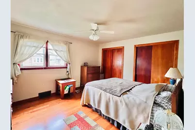 1655 S Chicago, Freeport, IL 61032 - Photo 9